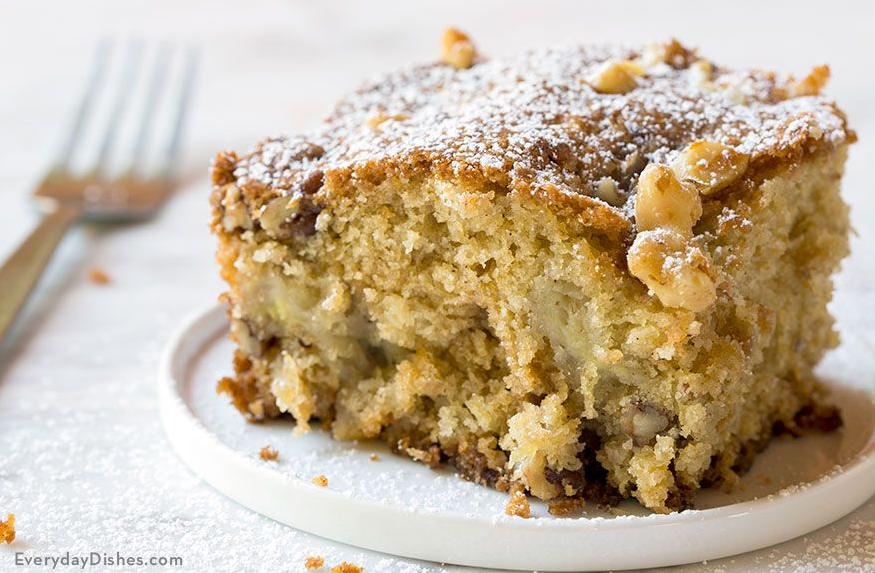  A coffee cake that doubles as dessert? Yes, please!
