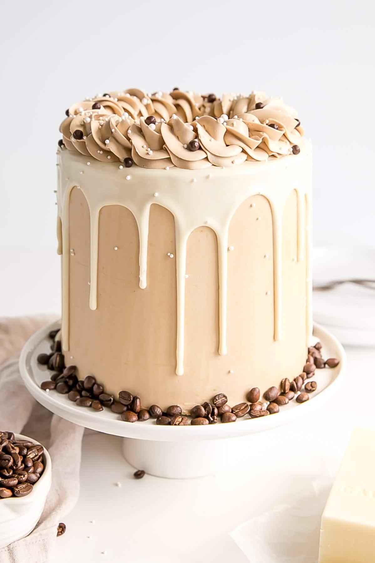  A decadent mocha whipped cream swirl for the ultimate indulgence!