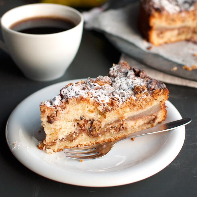  A match made in heaven: walnuts and pears in a cake