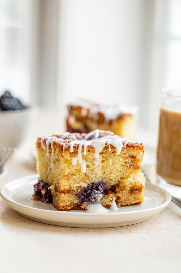  A sweet and tangy blackberry coffee cake that's perfect for brunch or dessert