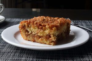 Apple Crumb Coffee Cake