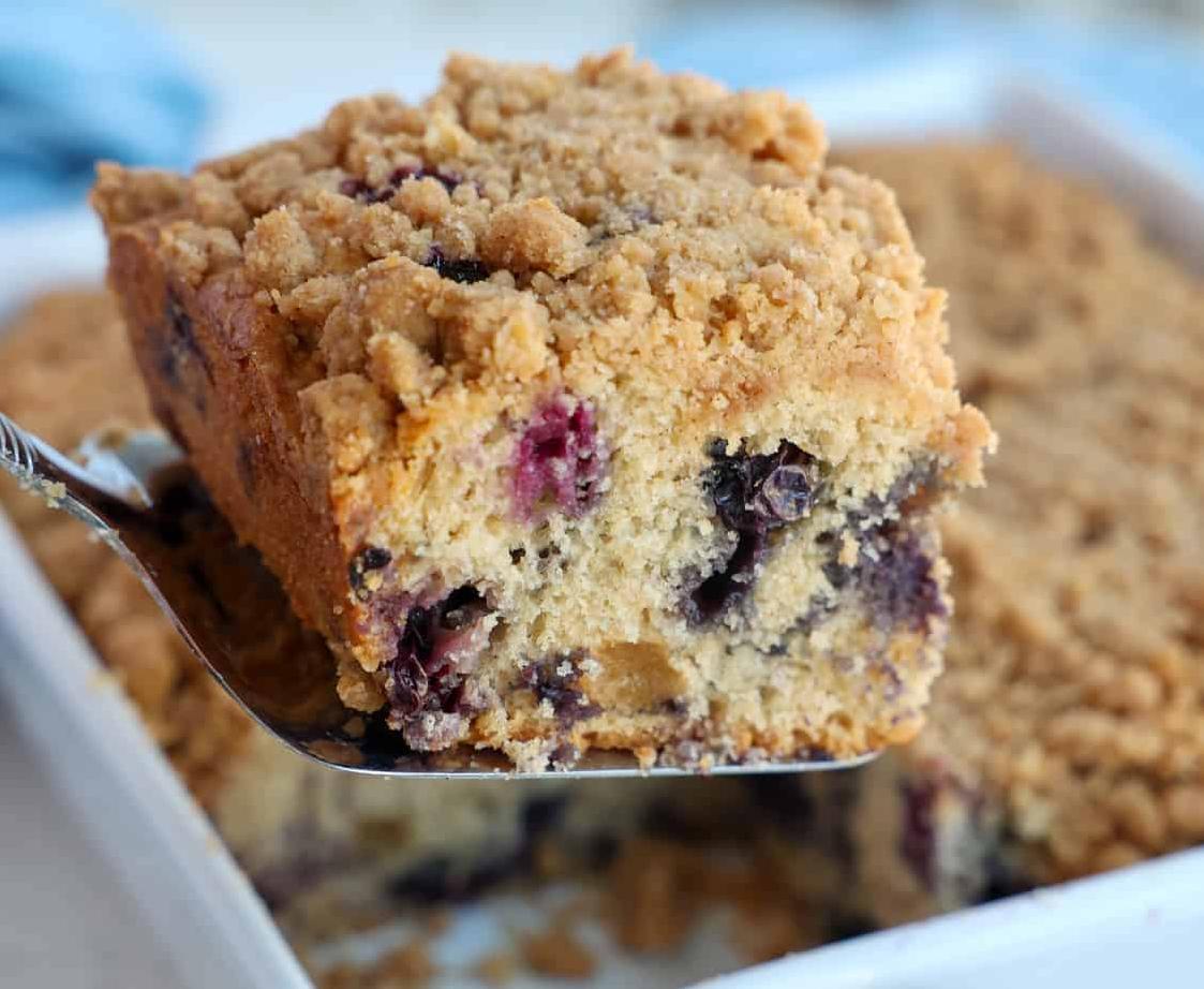 Delicious Blueberry Buckle Coffee Cake Recipe