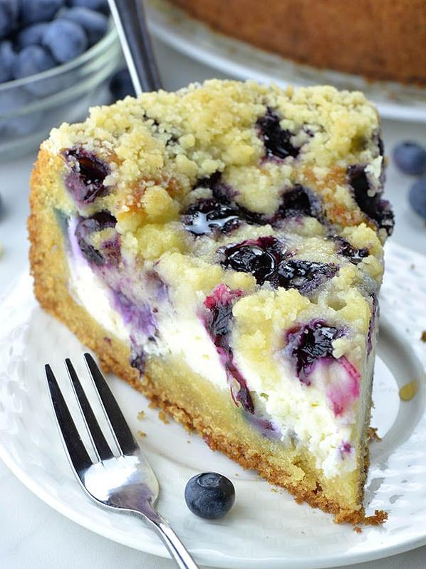 Delicious Blueberry Cream Cheese Coffee Cake Recipe