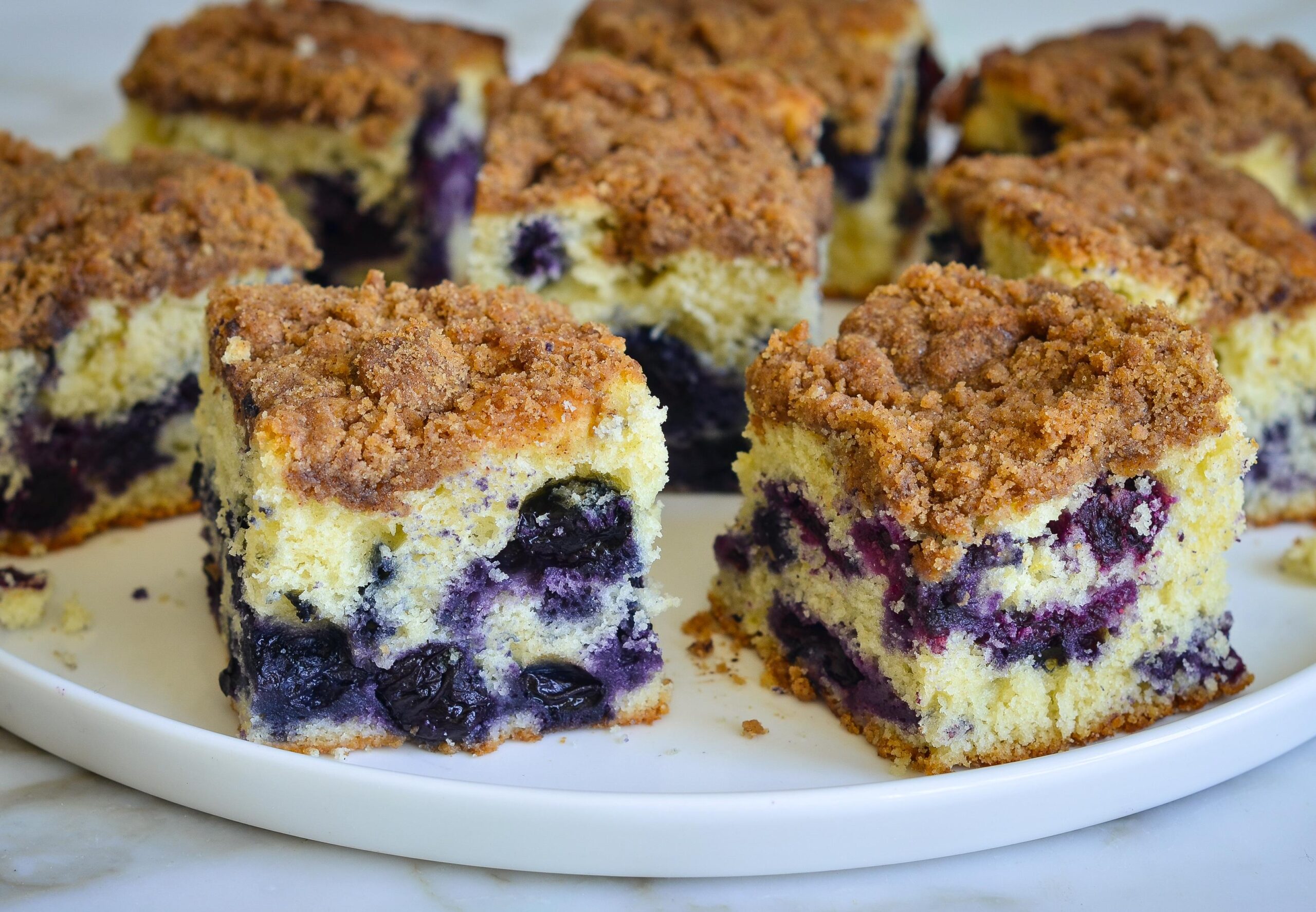 Delicious Blueberry-Crunch Coffee Cake Recipe