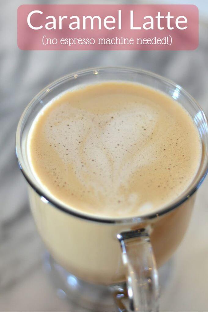 Indulge in a Rich and Creamy Caramel Latte!