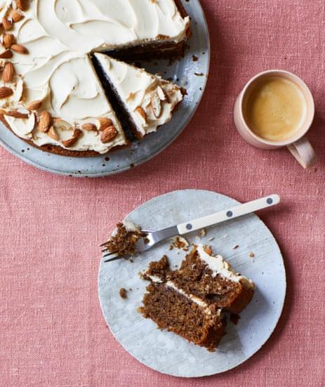 Delight in Every Bite: Cardamom & Almond Coffee Cake