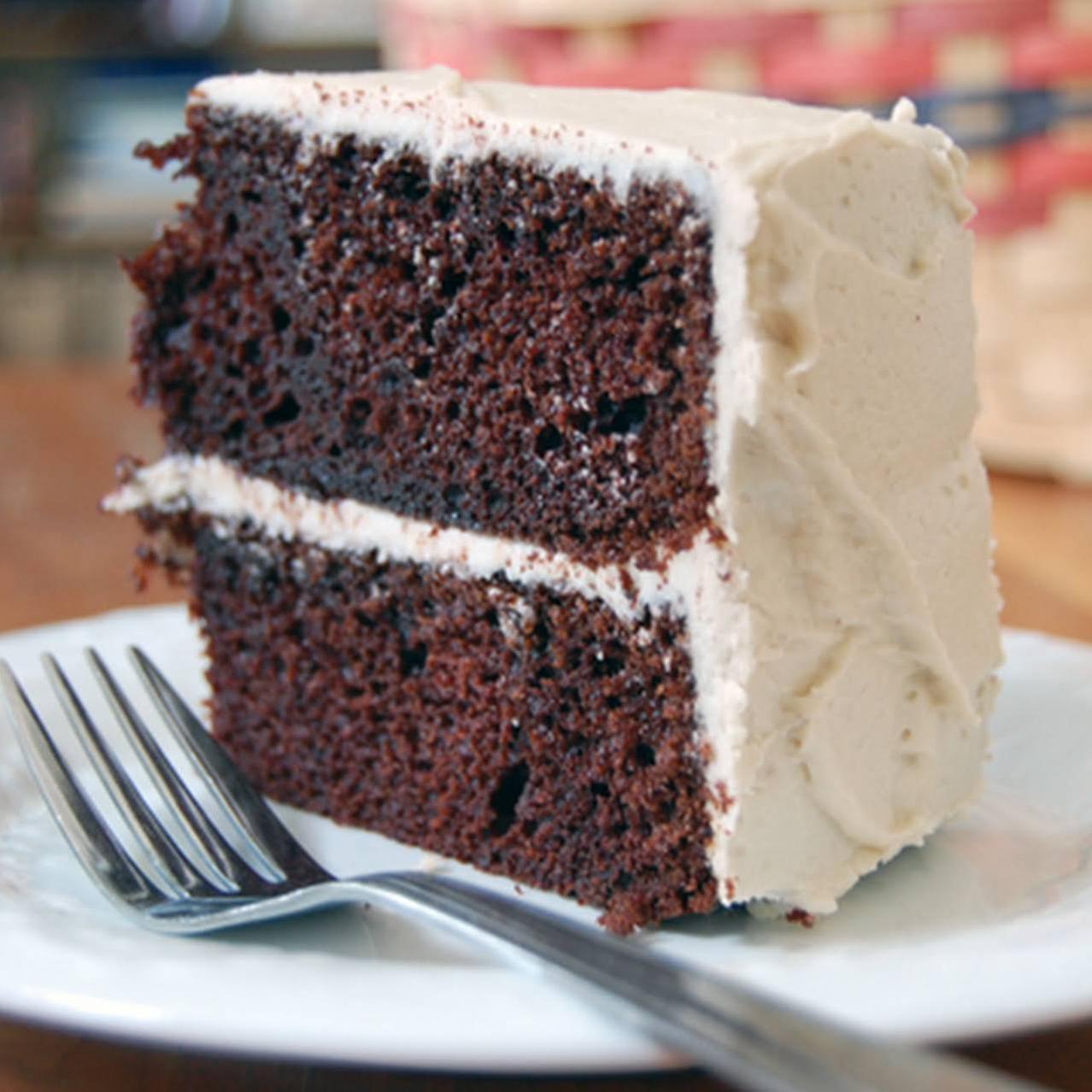 Coffee and cake lovers unite for this delightful frosting!