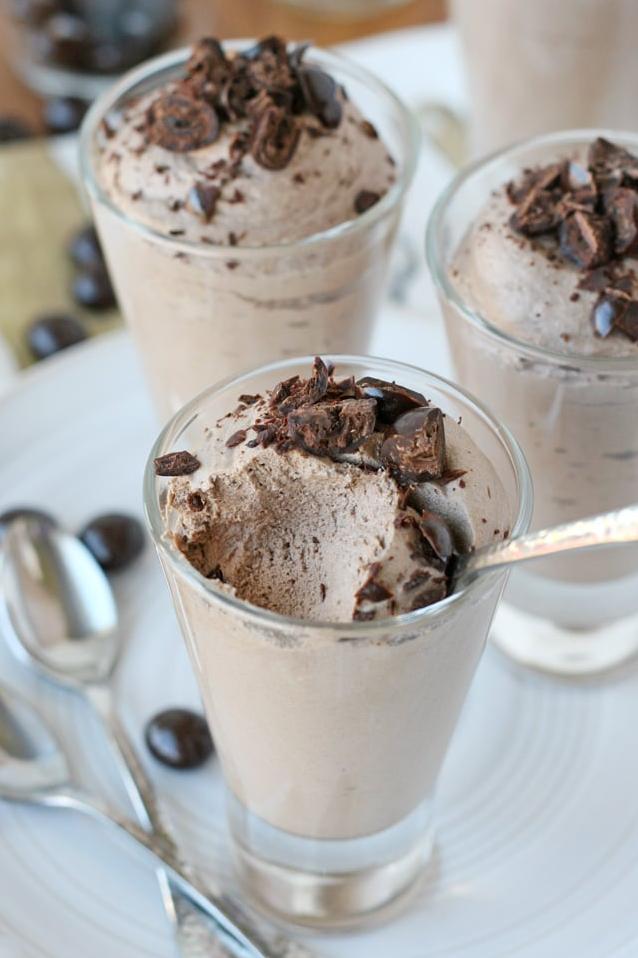  Coffee and Chocolate Lovers, Unite for This Mocha Mousse!