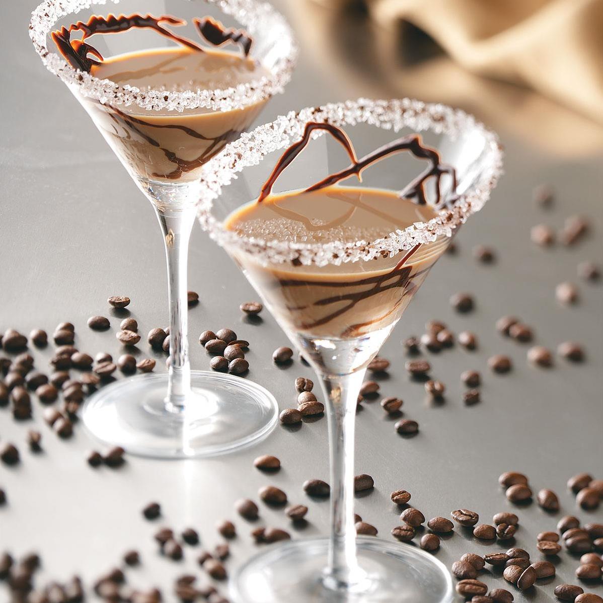 Indulge in Decadent Coffee Dessert Martini Recipe