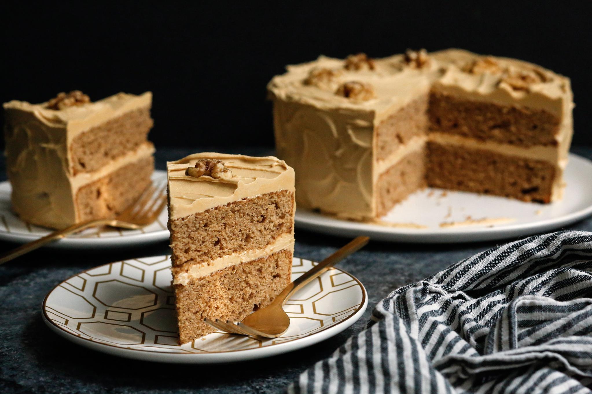 Delicious Coffee Walnut Cake Recipe for Any Occasion