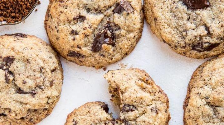  Don't just drink your coffee, eat it too with these yummy cookies!