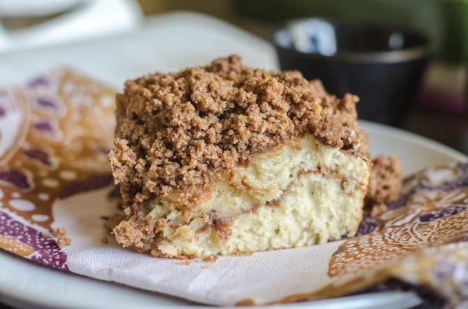  Each bite of this cake is packed with the perfect balance of sweet and crumbly flavors.