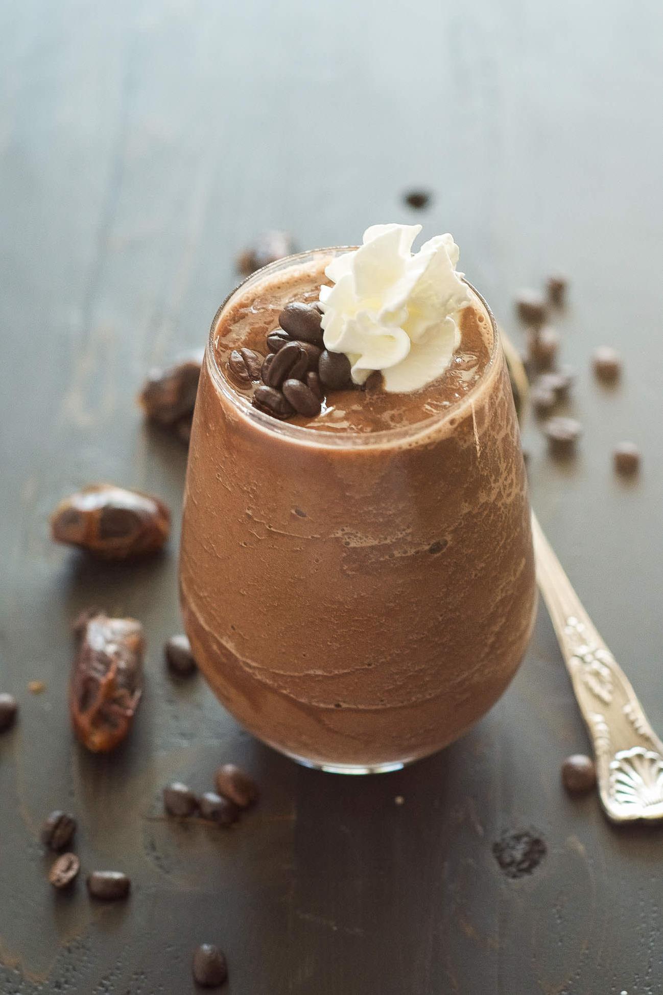  Forget boring breakfasts, start your day with a delightful mocha smoothie.