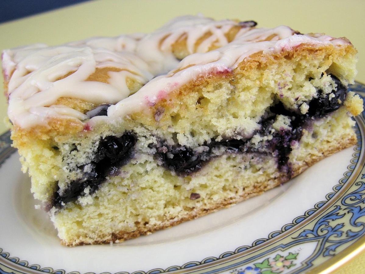  Get ready to indulge in a heavenly coffee cake that’s packed with fruit and flavor.