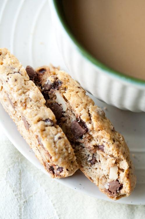  Indulge in the perfect balance of coffee and sweetness with our biscotti recipe.