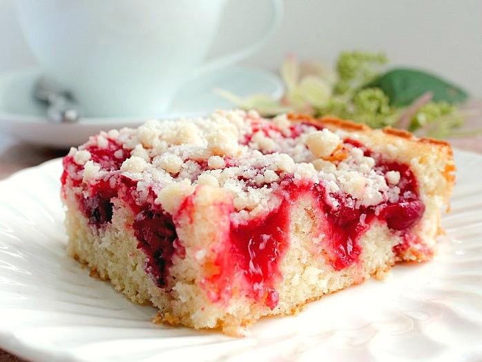  Indulge in this delicious and fruity coffee cake.