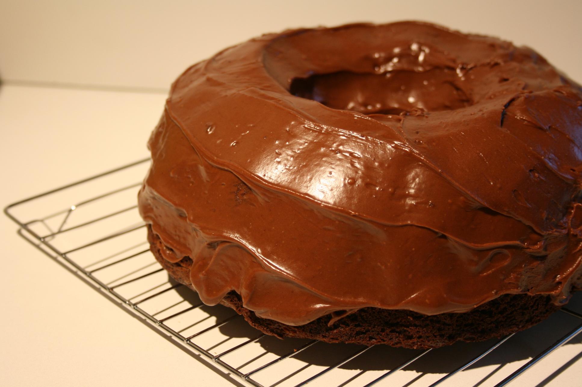 Deliciously Decadent Mocha Bundt Cake Recipe