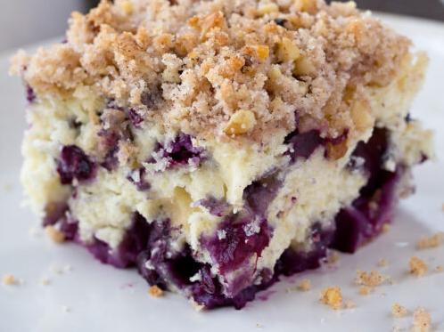  Moist and tender cake loaded with blueberries and topped with a crumbly streusel.