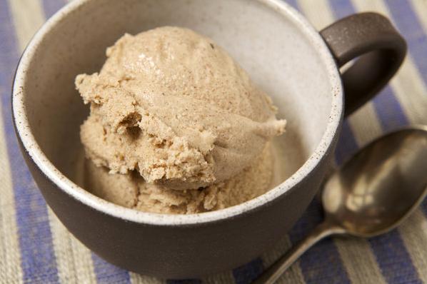  Need a pick-me-up in the middle of the day? These Mocha Creams will do the trick.