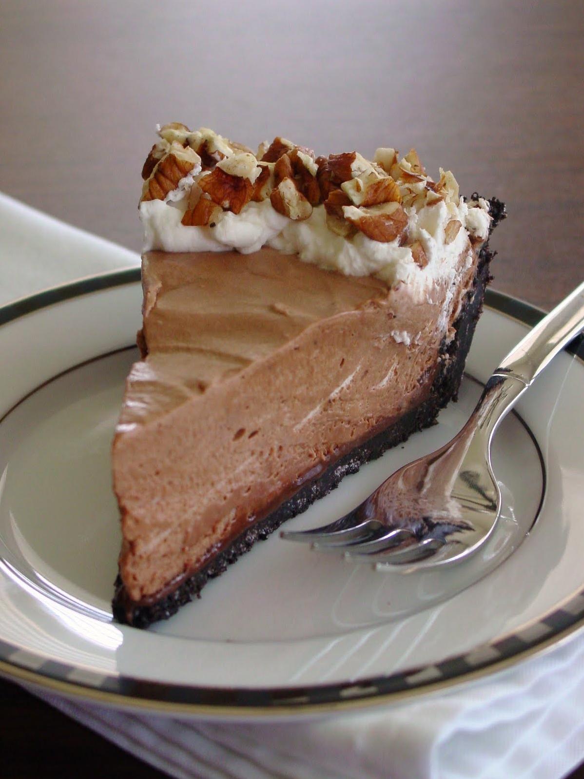  Satisfy your caffeine and dessert cravings in one go with this Mocha Frappe Pie!