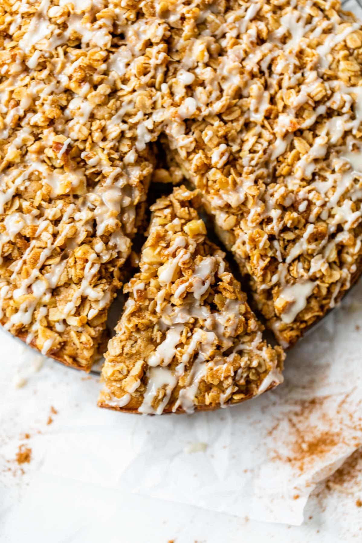  Satisfy your sweet tooth cravings with this scrumptious Apple-Oat Coffee Cake!