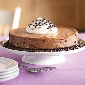  Satisfy Your Sweet Tooth with our Creamy Mocha Chocolate Chip Cheesecake