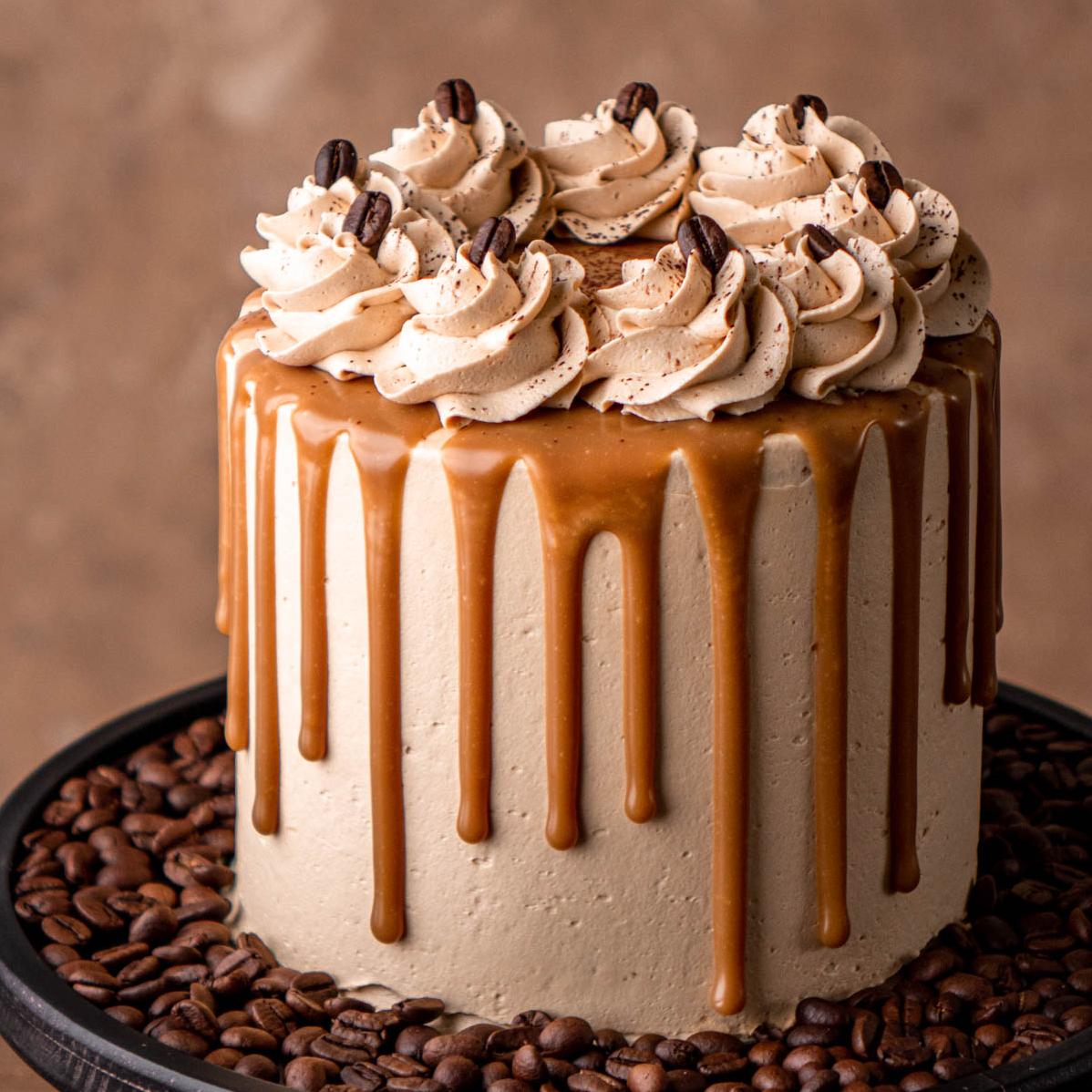  Savory and sweet creamy cappuccino cakes to fulfill your coffee cravings
