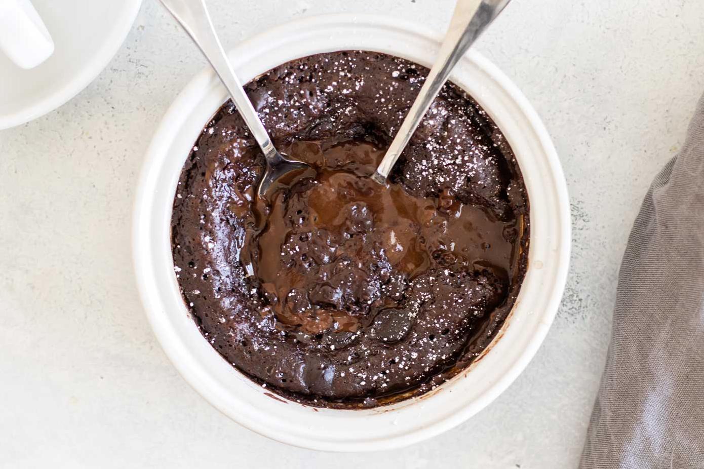  Sink your spoon into a luscious molten cake that oozes chocolatey goodness.