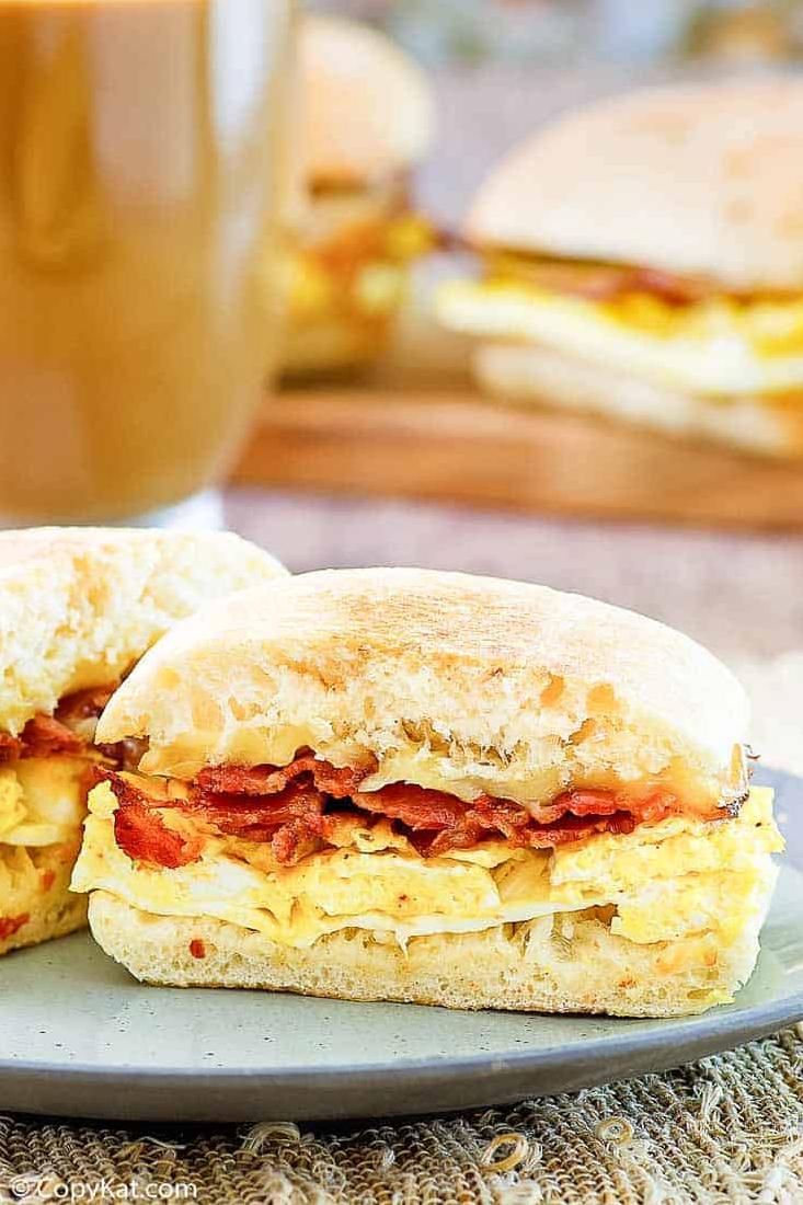 Starbucks Bacon & Gouda Artisan Breakfast Sandwich