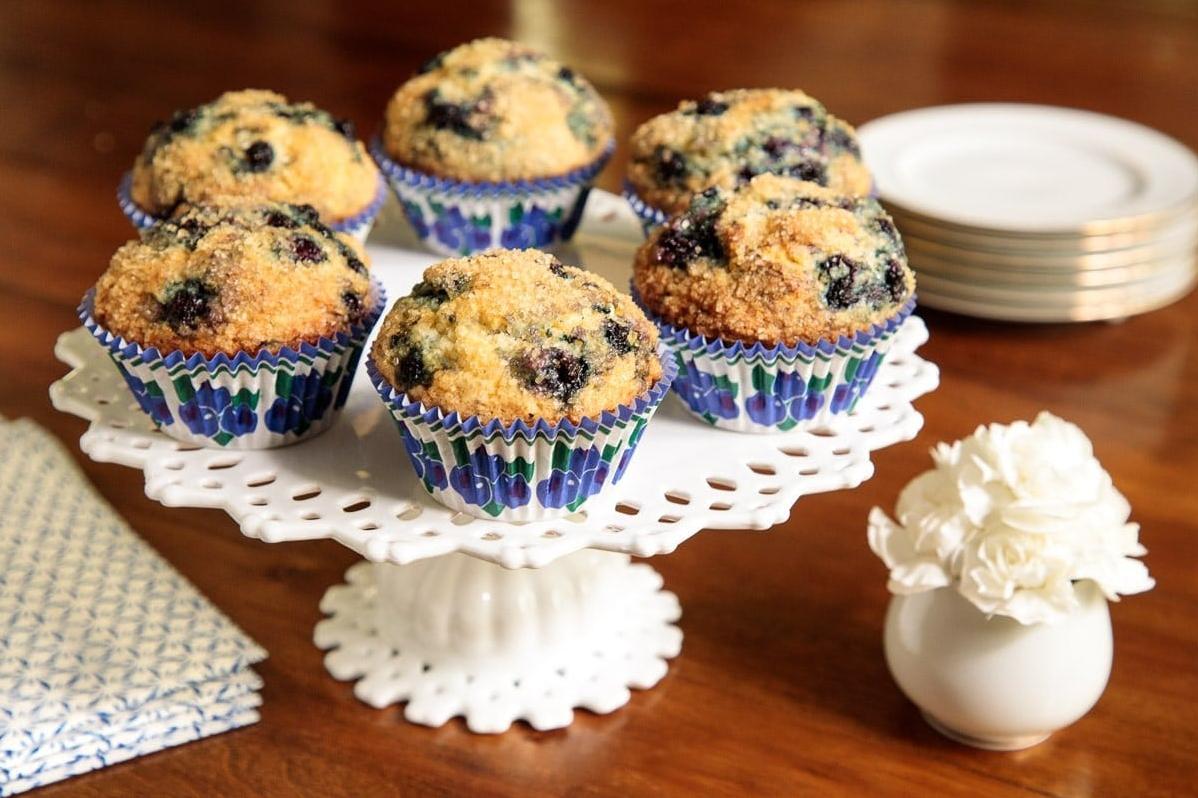 Sure, here are some creative photo captions for Better-Than-Starbucks Blueberry Muffins recipe:
