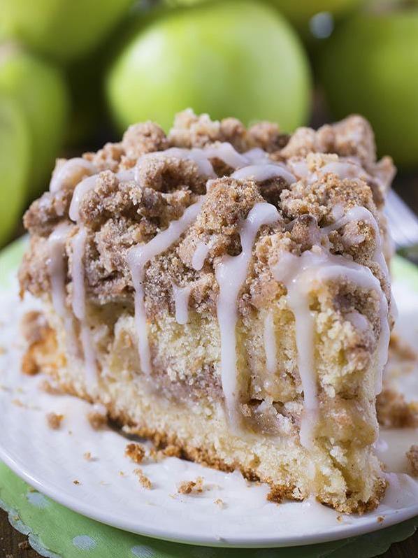 Sweet and tender apples nestled in a bed of crunchy streusel.