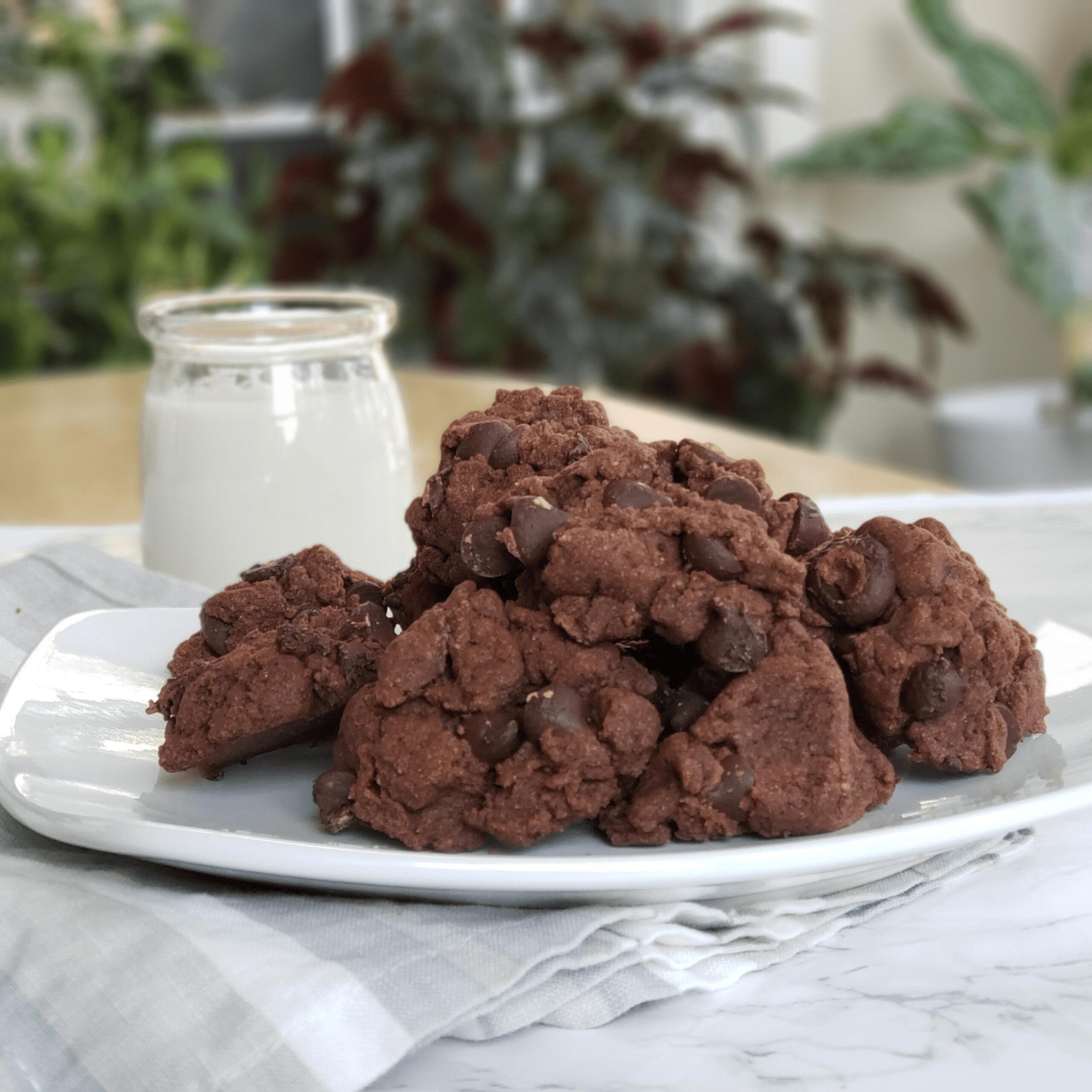  Take a moment to savor the rich flavors of these truffle cookies.