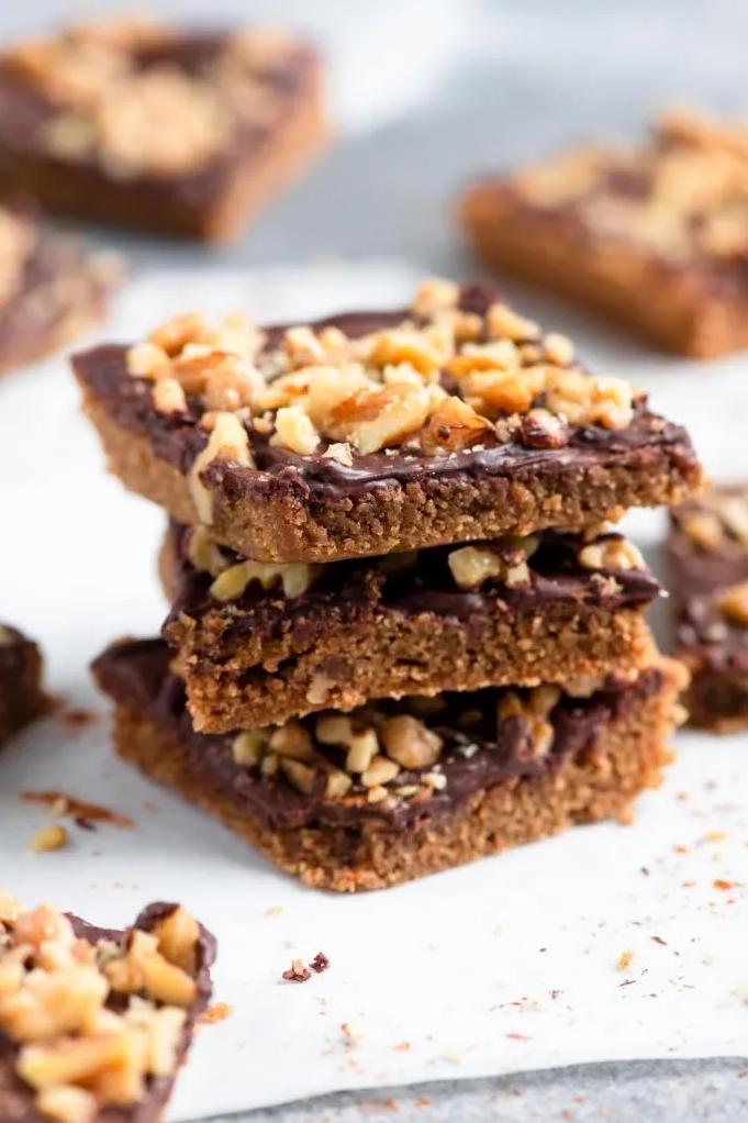  These bars are the perfect pick-me-up with a warm cup of coffee.