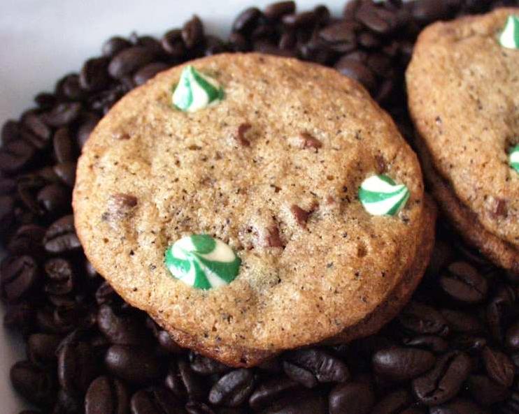  These cookies are a match made in heaven with a fresh cup of coffee or a cold glass of milk.