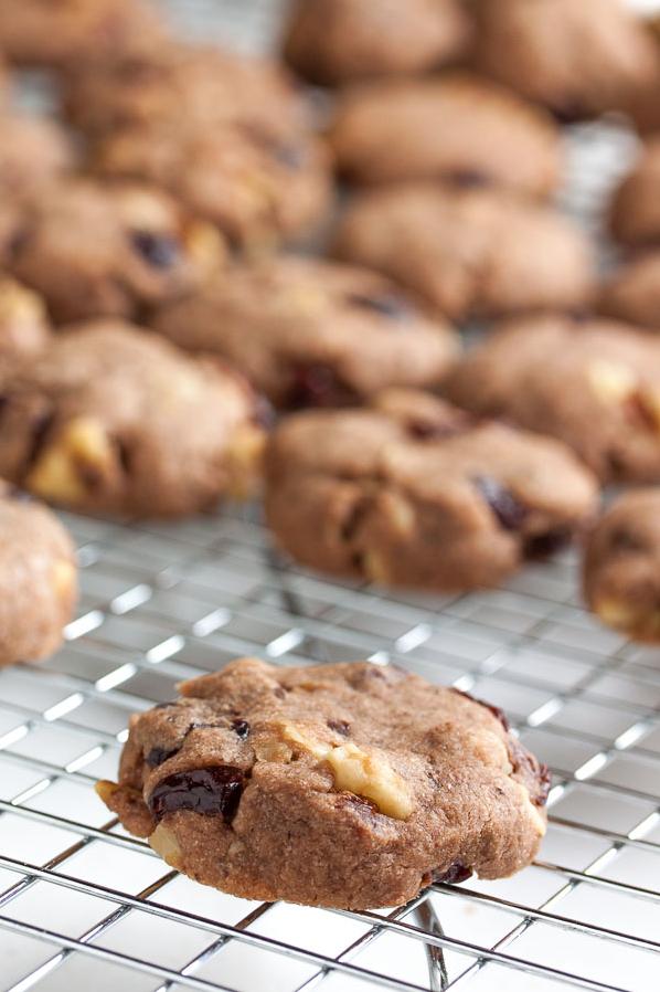  Time to pucker up, these cookies are tart and delicious!