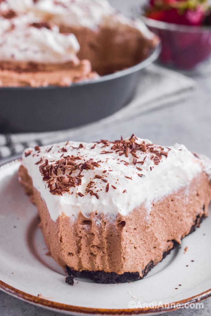  Treat yourself to a heavenly experience with every bite of this mouthwatering Mocha Pie Mexicana.