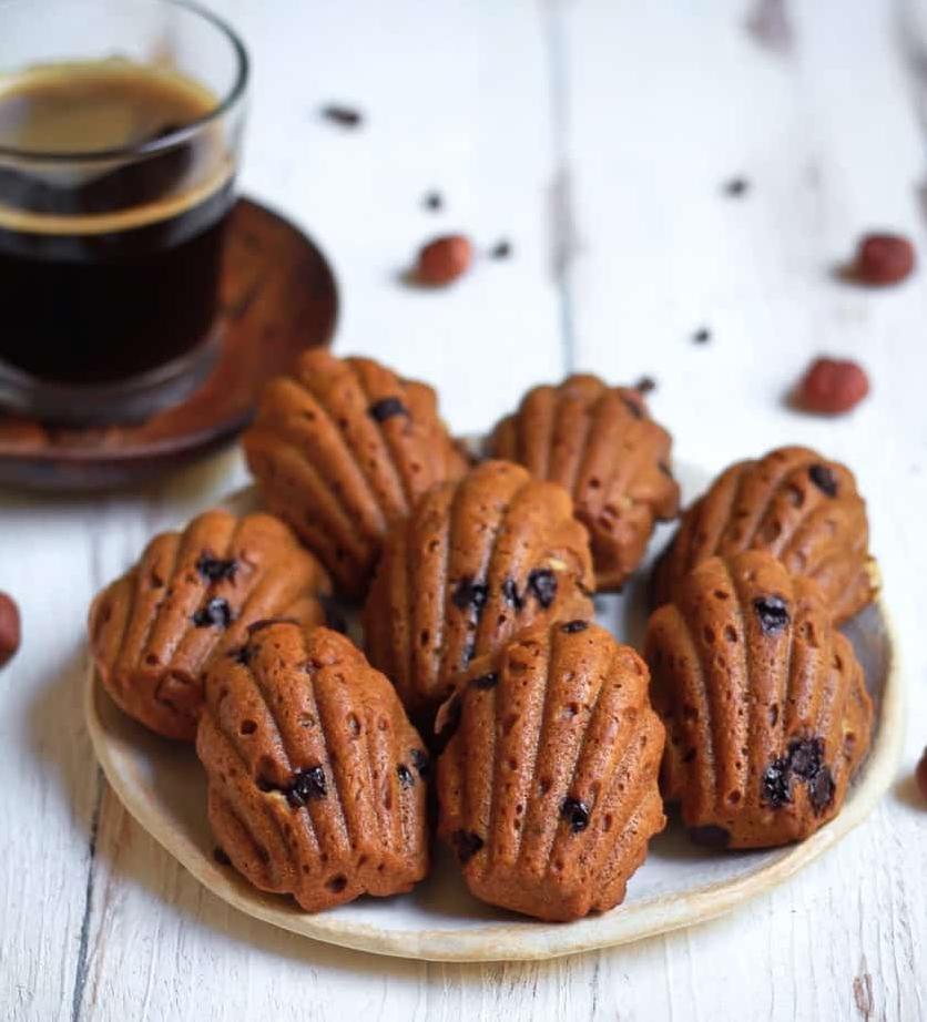  Whether you're a coffee lover or just looking for a sweet treat, these madeleines are sure to satisfy
