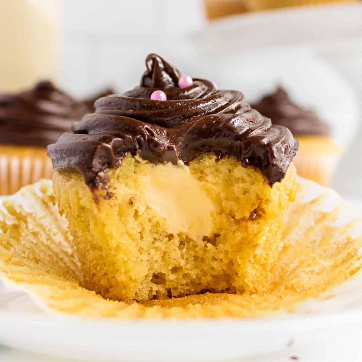  Who needs a cup of coffee when you can have an espresso infused cupcake?