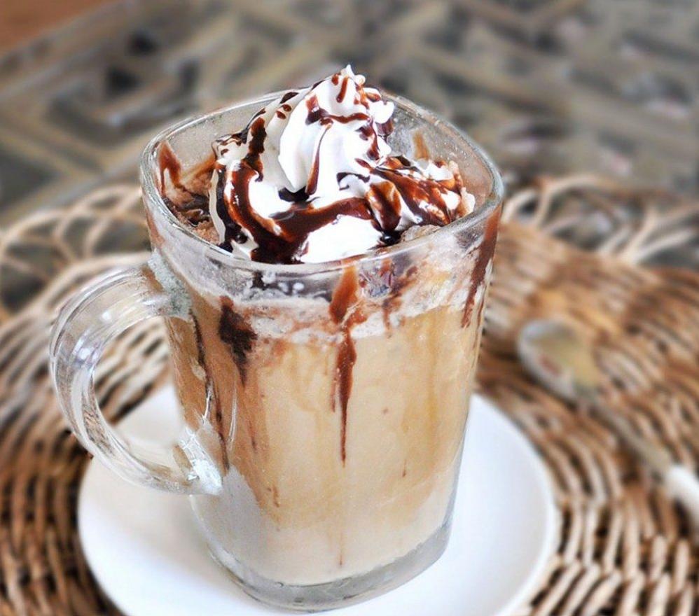  Why go to Starbucks when you can make your own Frappuccino at home?