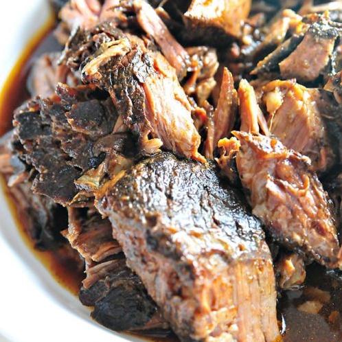  You won't be able to resist the aroma of this delicious braised beef in espresso.